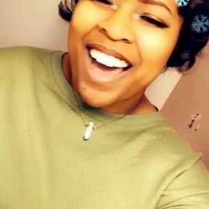 Meet your Posher, Paris'